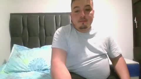 Juan online show from 02-13-25, 01:19