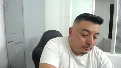 Juan online show from 11-14-25, 10:07