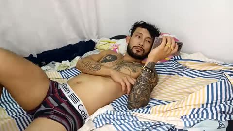 frankdanielsmolano online show from 06-10-26, 04:45
