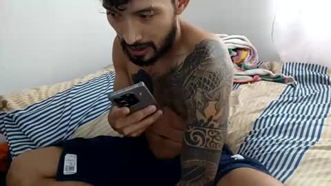 frankdanielsmolano online show from 06-19-26, 03:38
