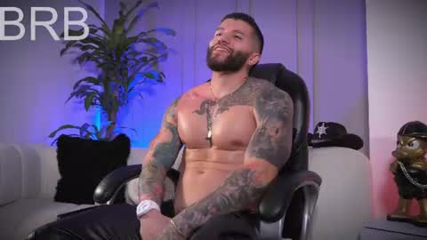 Frank Farrell. Hey remember to give me a thumbs up Ty online show from 07-02-26, 12:32