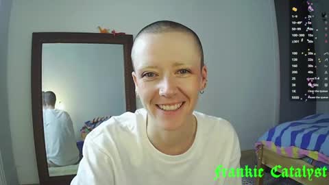 Snapshot of frankiecatalyst chatting on 06-29-26, 01:22 Frankie Catalyst online show from 06-29-26, 01:22