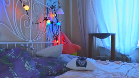 Franky online show from 02-11-25, 05:26