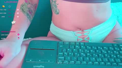 Franky online show from 10-23-25, 02:44