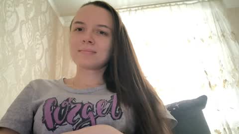 FoxyEmma online show from 04-30-26, 12:00