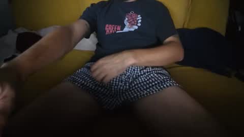 Snapshot of franky84 chatting on 10-13-25, 05:02 franky84 online show from 10-13-25, 05:02