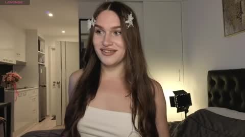Snapshot of franzeva chatting on 06-10-26, 11:31 I am franzeva online show from 06-10-26, 11:31
