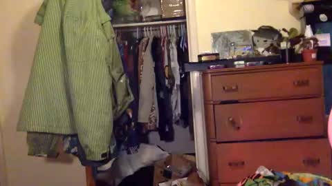 Snapshot of freaktwink420 chatting on 03-22-26, 09:34 Squirrel twink online show from 03-22-26, 09:34