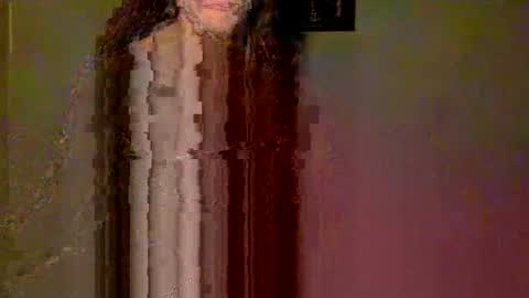 Snapshot of freaktwink420 chatting on 04-15-26, 11:27 Squirrel twink online show from 04-15-26, 11:27