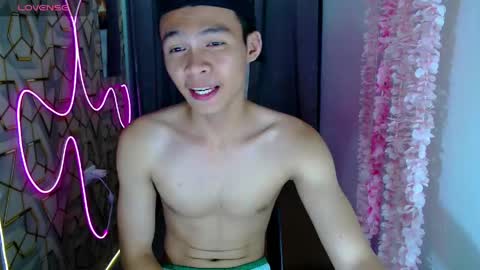 Mark online show from 05-20-26, 03:40