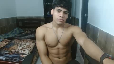 Esteban online show from 10-11-25, 03:21
