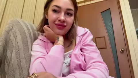 Emma online show from 07-28-26, 10:54