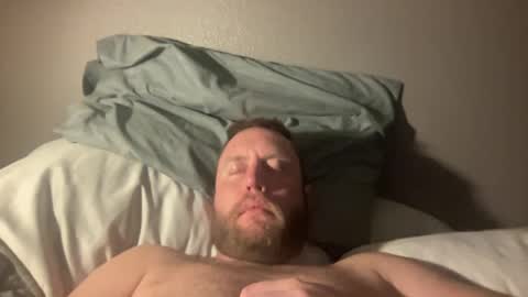 Snapshot of freestyleneary1989 chatting on 12-30-24, 05:26 Uncutforyou online show from 12-30-24, 05:26