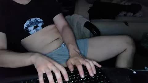 Snapshot of freklogas chatting on 05-26-26, 04:25 freklogas online show from 05-26-26, 04:25
