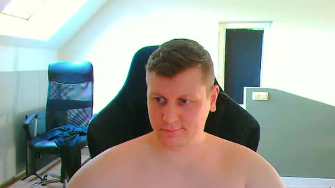 French fries online show from 04-21-26, 04:56