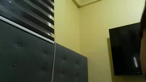 Snapshot of freshlittlepinayxxx chatting on 04-06-26, 06:03 carolina online show from 04-06-26, 06:03