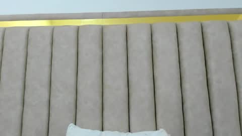 FreyaMoller  online show from 04-18-26, 07:07