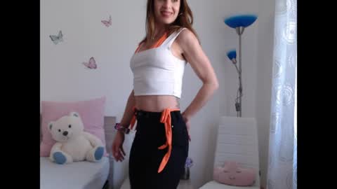 FreyaMuse online show from 04-21-26, 09:15