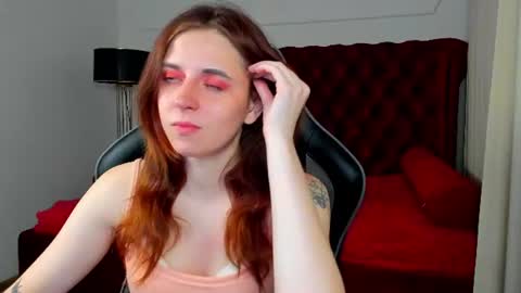 FreyaVeys online show from 07-05-26, 05:03