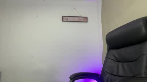 freyva_ online show from 03-09-26, 08:51