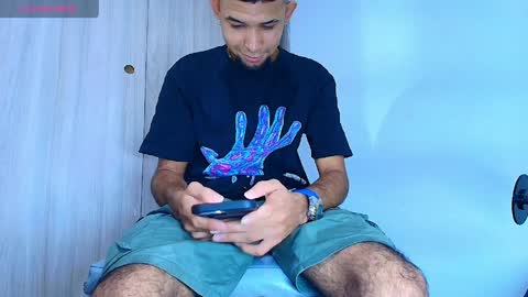 freyva_ online show from 04-08-26, 01:27