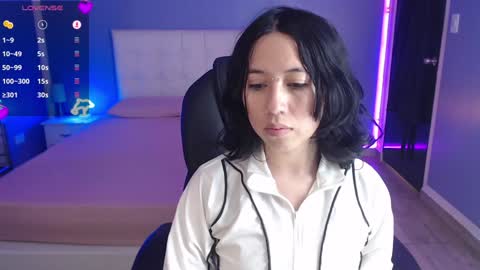 Snapshot of frida_lassi_ chatting on 01-17-25, 12:10 frida_lassi_ online show from 01-17-25, 12:10