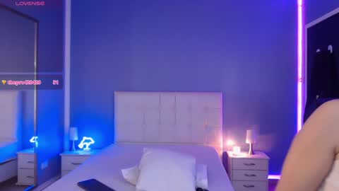 Snapshot of frida_lassi_ chatting on 01-22-25, 03:07 frida_lassi_ online show from 01-22-25, 03:07