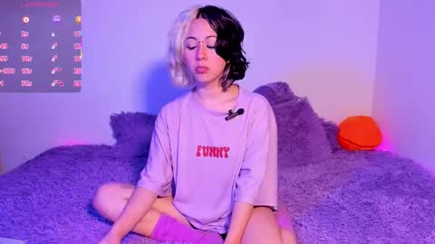 Snapshot of frida_lassi_ chatting on 09-21-25, 09:05 frida_lassi_ online show from 09-21-25, 09:05