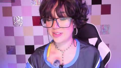 Snapshot of frida_lassi_ chatting on 03-25-26, 09:43 frida_lassi_ online show from 03-25-26, 09:43