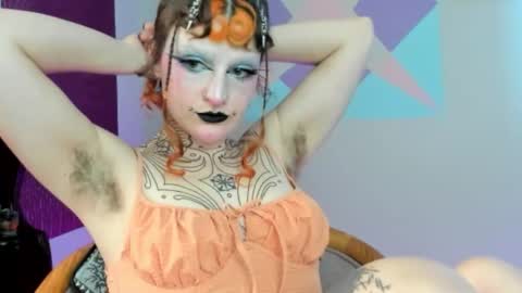 Snapshot of friskyflowers chatting on 02-05-26, 01:10 cherry online show from 02-05-26, 01:10