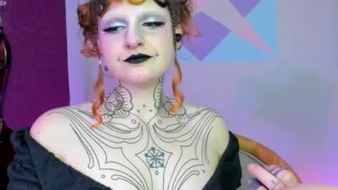 Snapshot of friskyflowers chatting on 02-10-26, 06:06 cherry online show from 02-10-26, 06:06