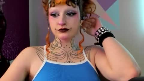 Snapshot of friskyflowers chatting on 02-10-26, 10:03 cherry online show from 02-10-26, 10:03