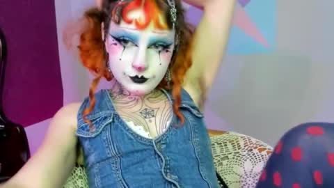 Snapshot of friskyflowers chatting on 02-27-26, 02:00 cherry online show from 02-27-26, 02:00