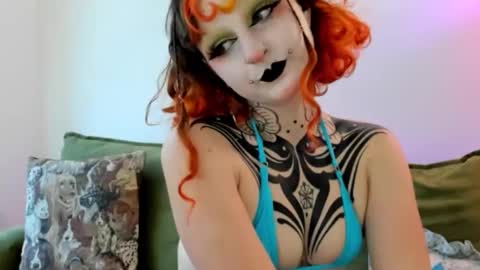 Snapshot of friskyflowers chatting on 03-28-26, 12:10 cherry online show from 03-28-26, 12:10