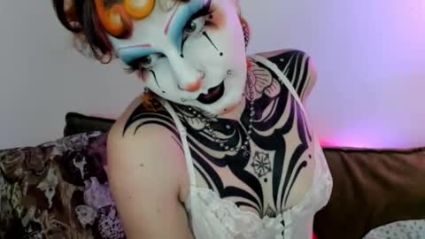 Snapshot of friskyflowers chatting on 03-31-26, 04:24 cherry online show from 03-31-26, 04:24