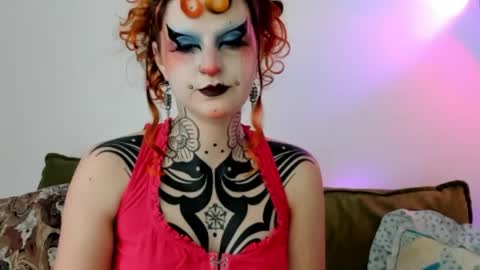 Snapshot of friskyflowers chatting on 04-02-26, 11:35 cherry online show from 04-02-26, 11:35