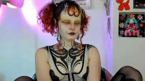 cherry online show from 05-12-26, 01:58