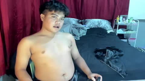 Snapshot of frostbite_69 chatting on 03-06-25, 09:36 GABBY online show from 03-06-25, 09:36