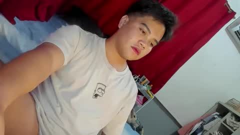 Snapshot of frostbite_69 chatting on 09-30-25, 06:02 GABBY online show from 09-30-25, 06:02