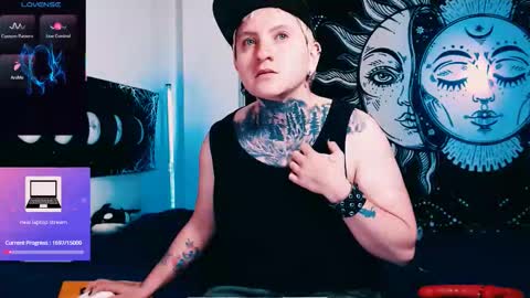          HEHIM  online show from 02-19-26, 01:12