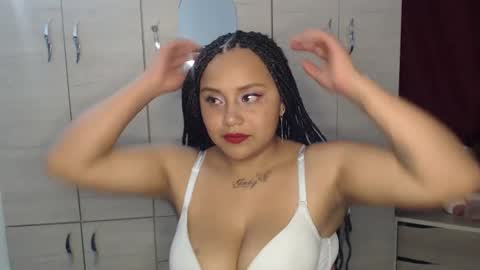 Snapshot of fucking_temptation1 chatting on 03-05-26, 02:51 Mia and Gary online show from 03-05-26, 02:51