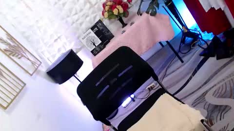 Snapshot of fuckingdoll69xx chatting on 04-02-26, 01:20 fuckingdoll69xx online show from 04-02-26, 01:20