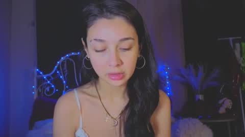 Tiffany online show from 02-20-26, 01:35