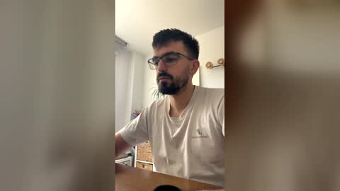 funnyroom23 online show from 04-19-26, 10:03