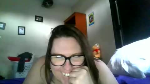 fuzzypeaches87 online show from 04-03-26, 04:16