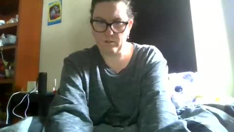 fuzzypeaches87 online show from 04-06-26, 03:46