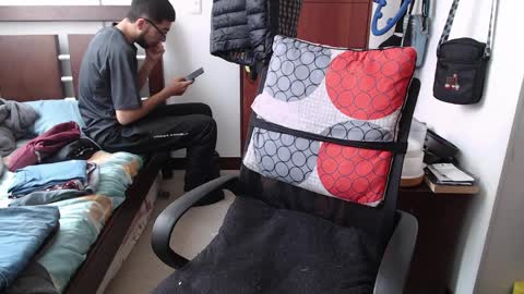 andrew online show from 04-01-26, 04:37