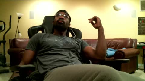 James online show from 05-02-26, 03:22