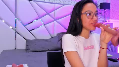 Snapshot of gabbieskinny chatting on 03-01-26, 11:23 gabbieskinny online show from 03-01-26, 11:23