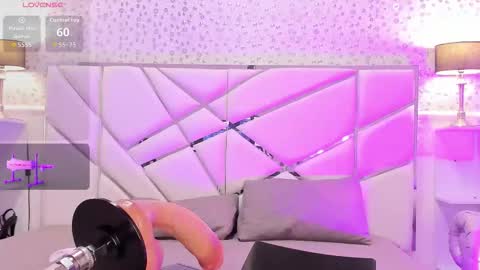 Snapshot of gabbieskinny chatting on 03-17-26, 11:02 gabbieskinny online show from 03-17-26, 11:02